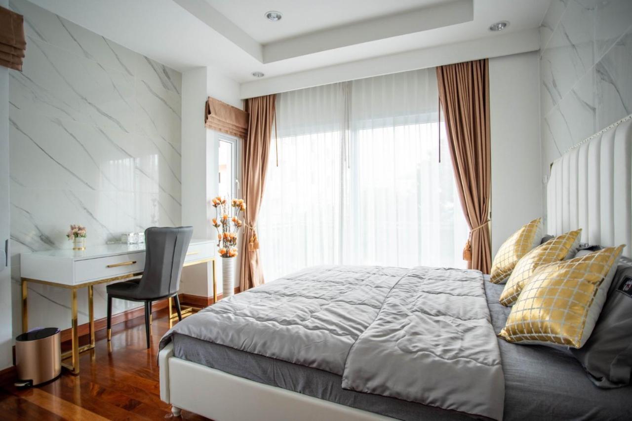Kw Pool Villa Pattaya Buitenkant foto